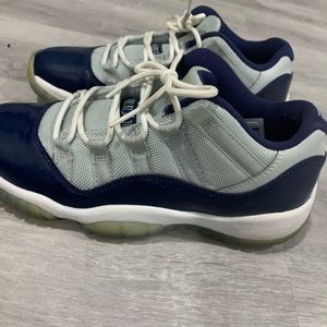 Air Jordan 11 Retro Low BG